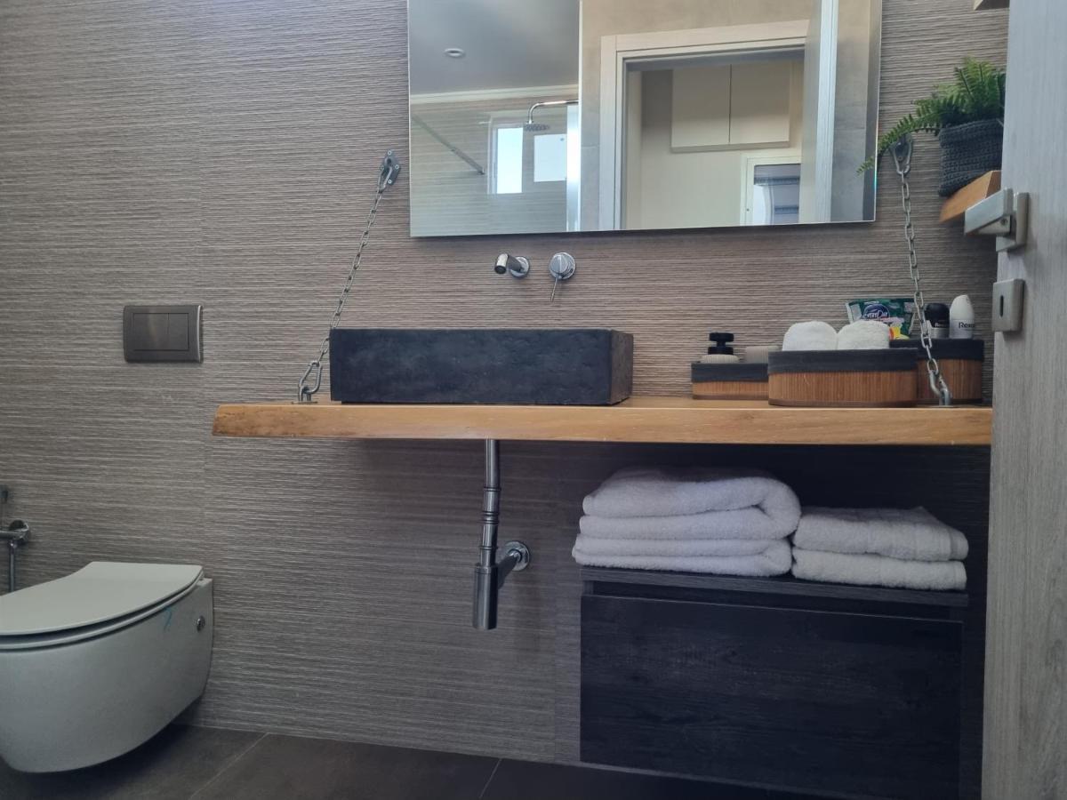 New Minimal Apartment,10' From Athens Airport Spáta 外观 照片