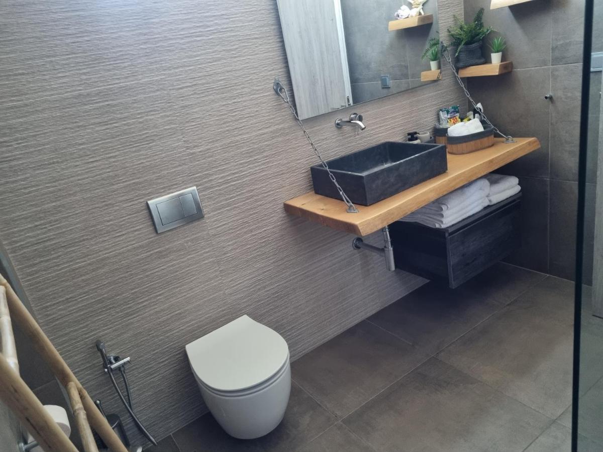 New Minimal Apartment,10' From Athens Airport Spáta 外观 照片